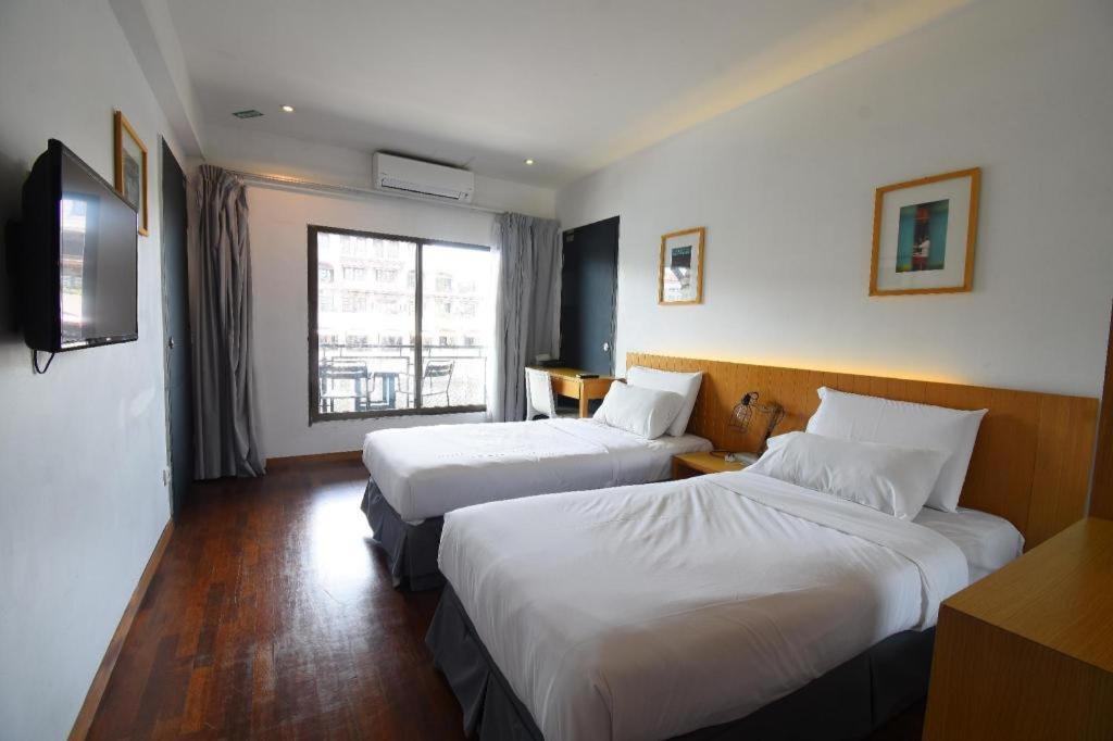 Quayside Hotel Malacca Exterior photo