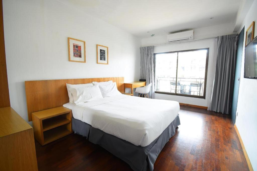 Quayside Hotel Malacca Exterior photo